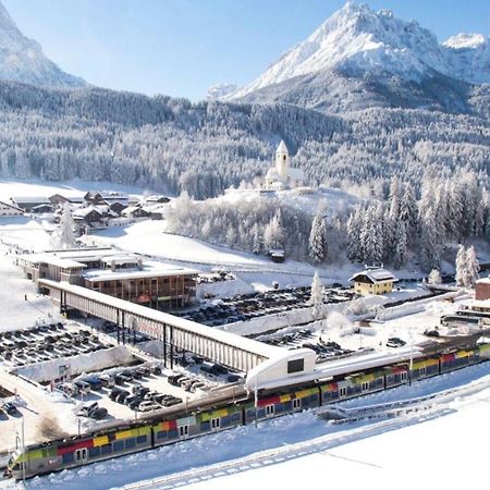 Appartamento Kuenz Dolomites App 4 San Candido Esterno foto
